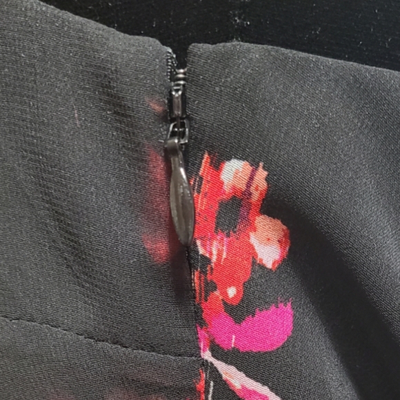 White house Black market size 2 Black dress - Picture 5 of 15